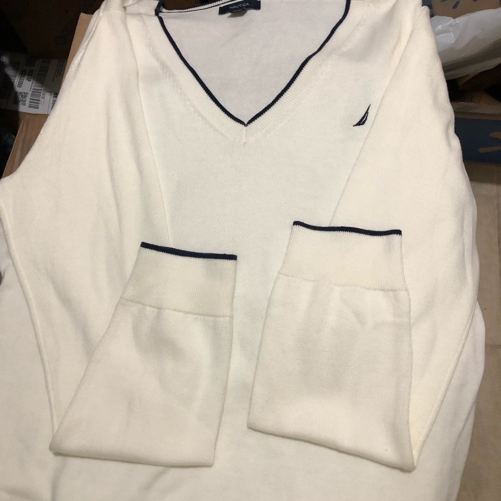 Nautica V-Neck Sweater Size Large (L)